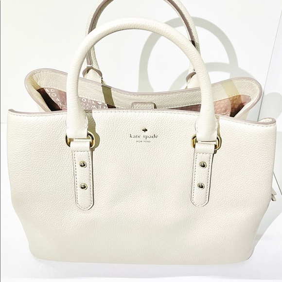 KATE SPADE NEW YORK — LARCHMONT AVENUE EVANGELIE SATCHEL BAG, SOFT LIMESTONE - Picture 3 of 13